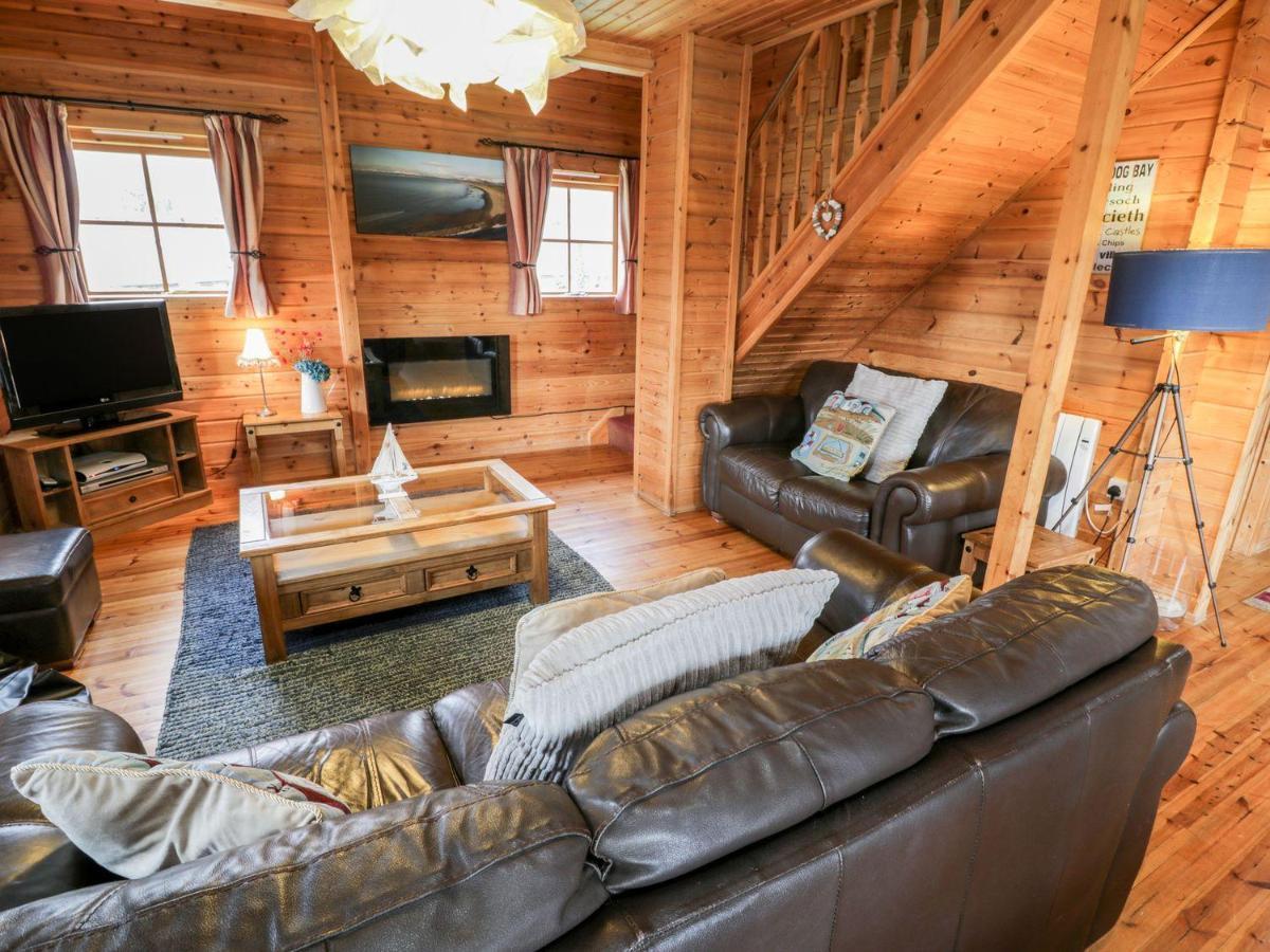 Sun View Lodge 란베드르 외부 사진