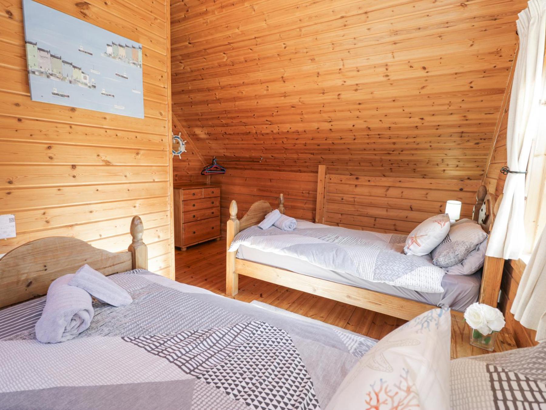 Sun View Lodge 란베드르 외부 사진
