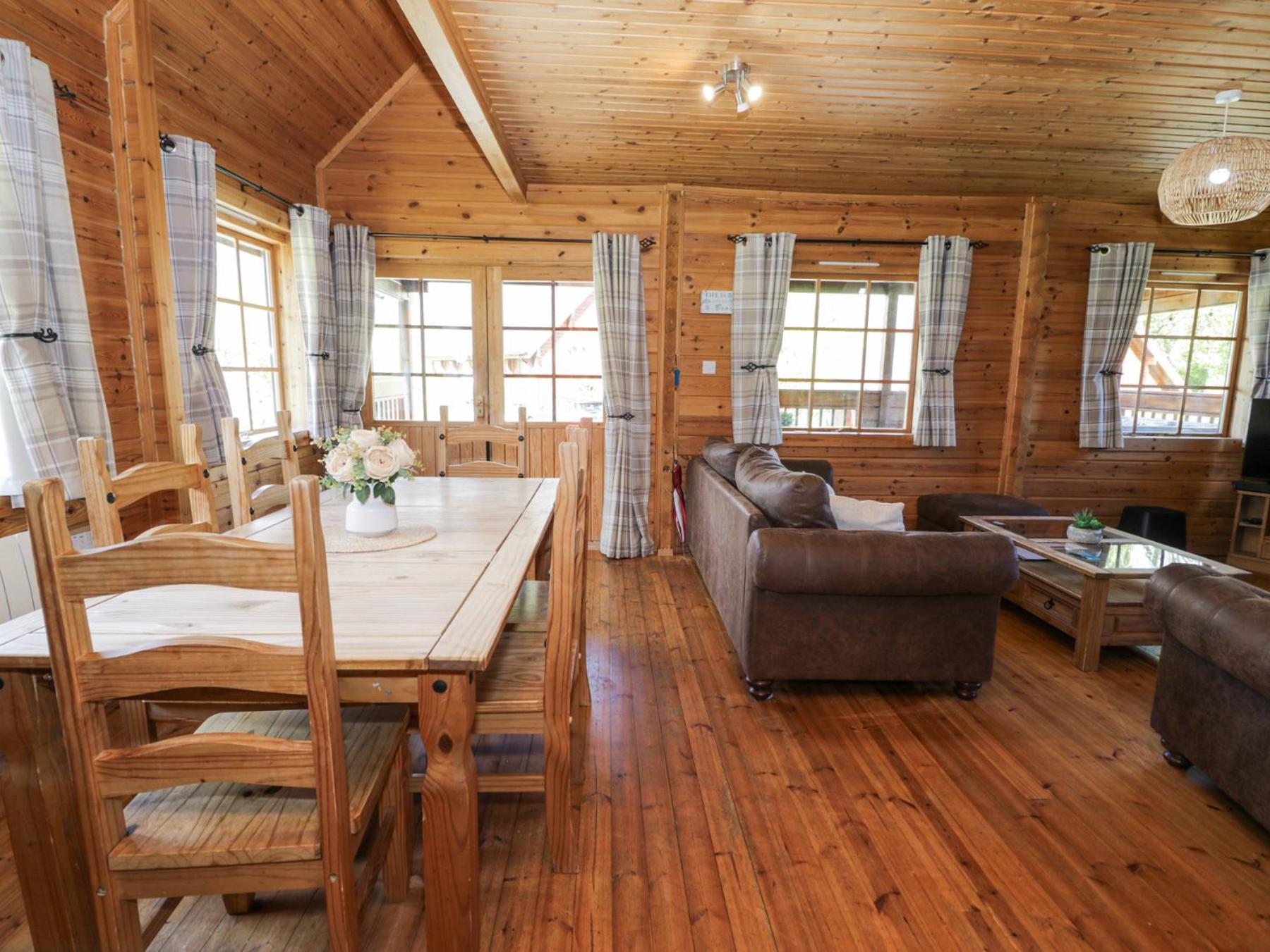Sun View Lodge 란베드르 외부 사진